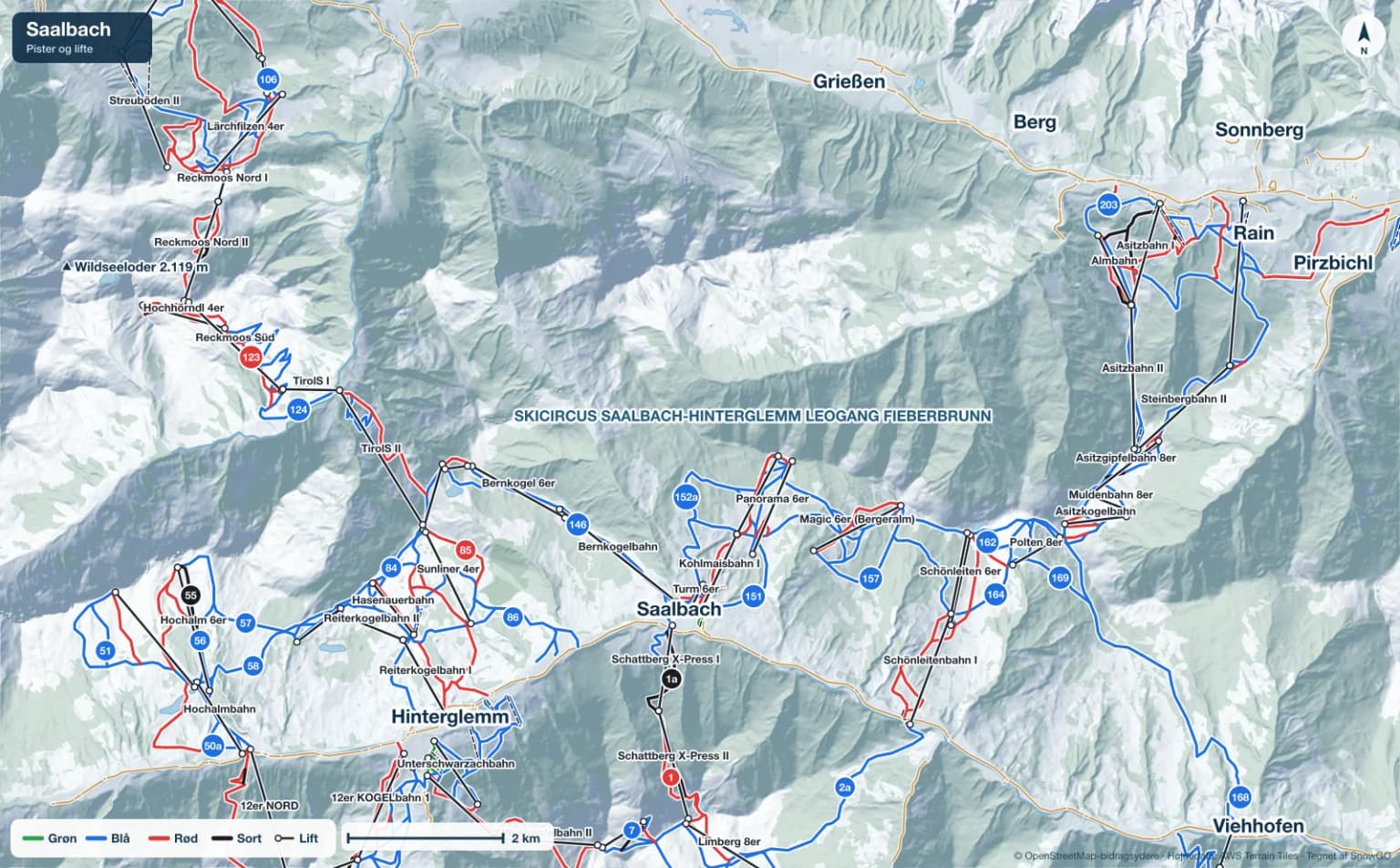 Pistekort over Saalbach med pister i grøn, blå, rød og sort, lifte, toppe og byer
